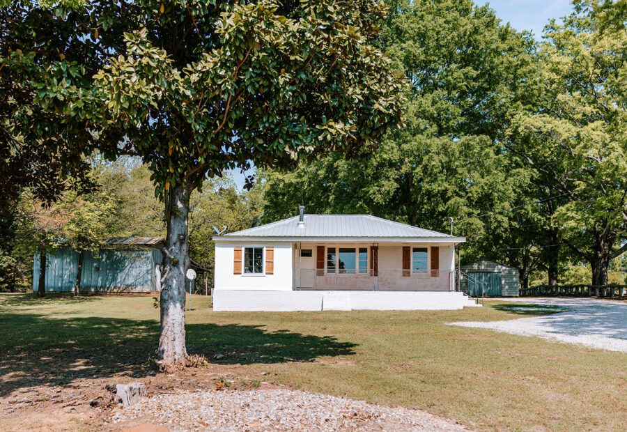 52 Clark Circle